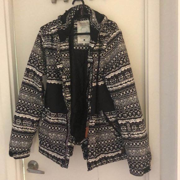 🎉PROTEST/Black&White/Jacket(waterproof)/Size: L🎉 - Picture 2 of 5